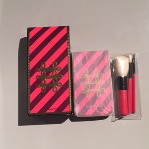 Mac nutcracker mini brush set